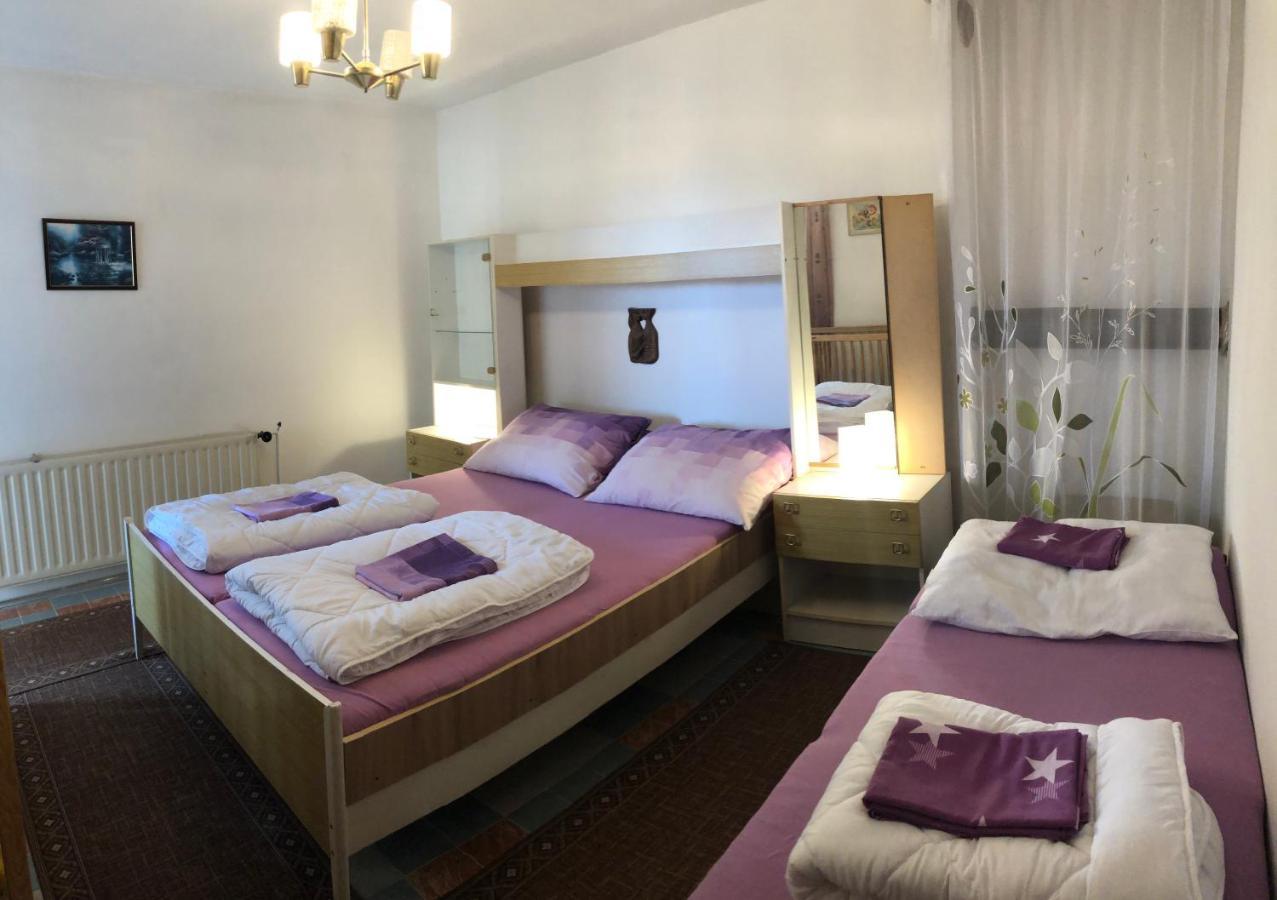 Apartman Olesnik Apartamento Exterior foto